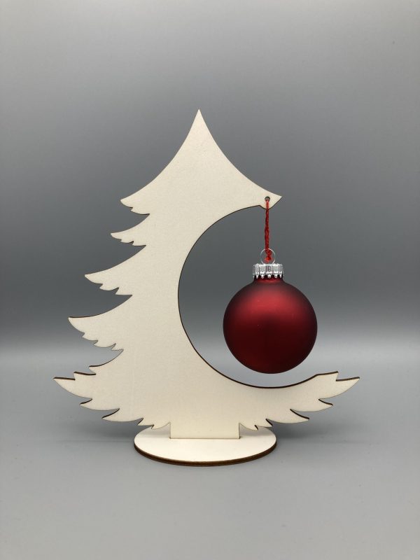 Tannenbaum mit Glaskugel